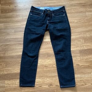 Gap dark wash mid rise skinny jeans